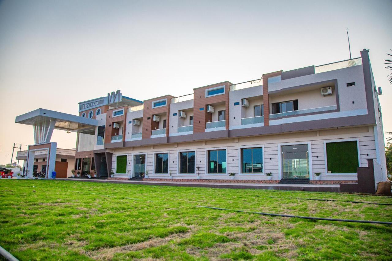 Aashirwad Hotels & Resort Shamgarh Екстер'єр фото