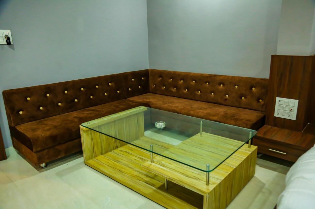 Aashirwad Hotels & Resort Shamgarh Екстер'єр фото