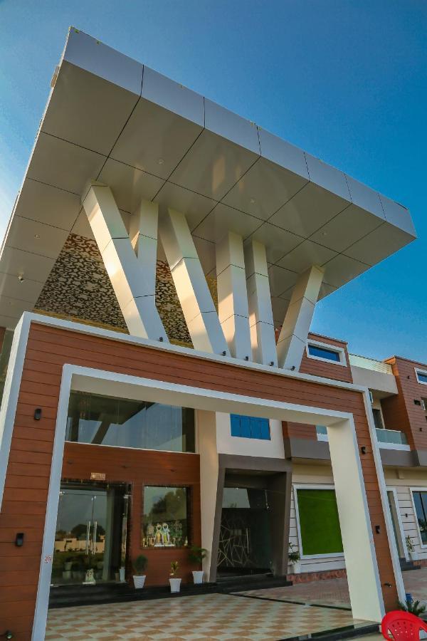 Aashirwad Hotels & Resort Shamgarh Екстер'єр фото