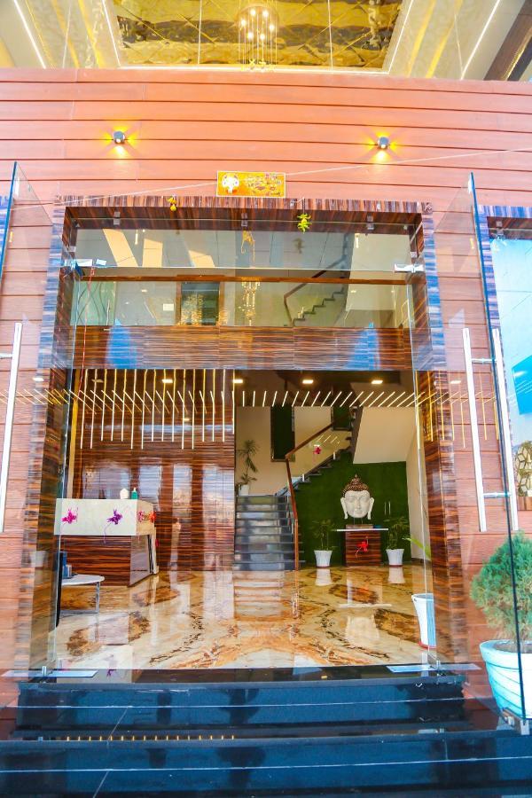 Aashirwad Hotels & Resort Shamgarh Екстер'єр фото