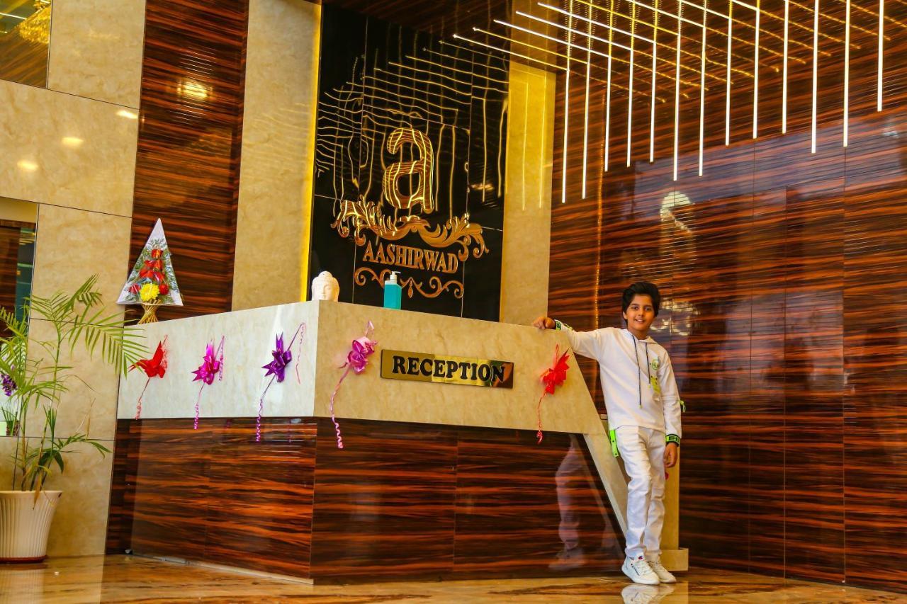 Aashirwad Hotels & Resort Shamgarh Екстер'єр фото