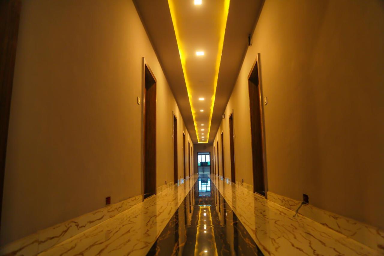 Aashirwad Hotels & Resort Shamgarh Екстер'єр фото